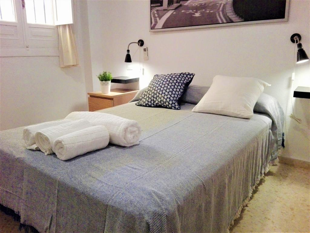 Duplex En Corral De Vecinos San Bernardo Leilighet Sevilla Eksteriør bilde